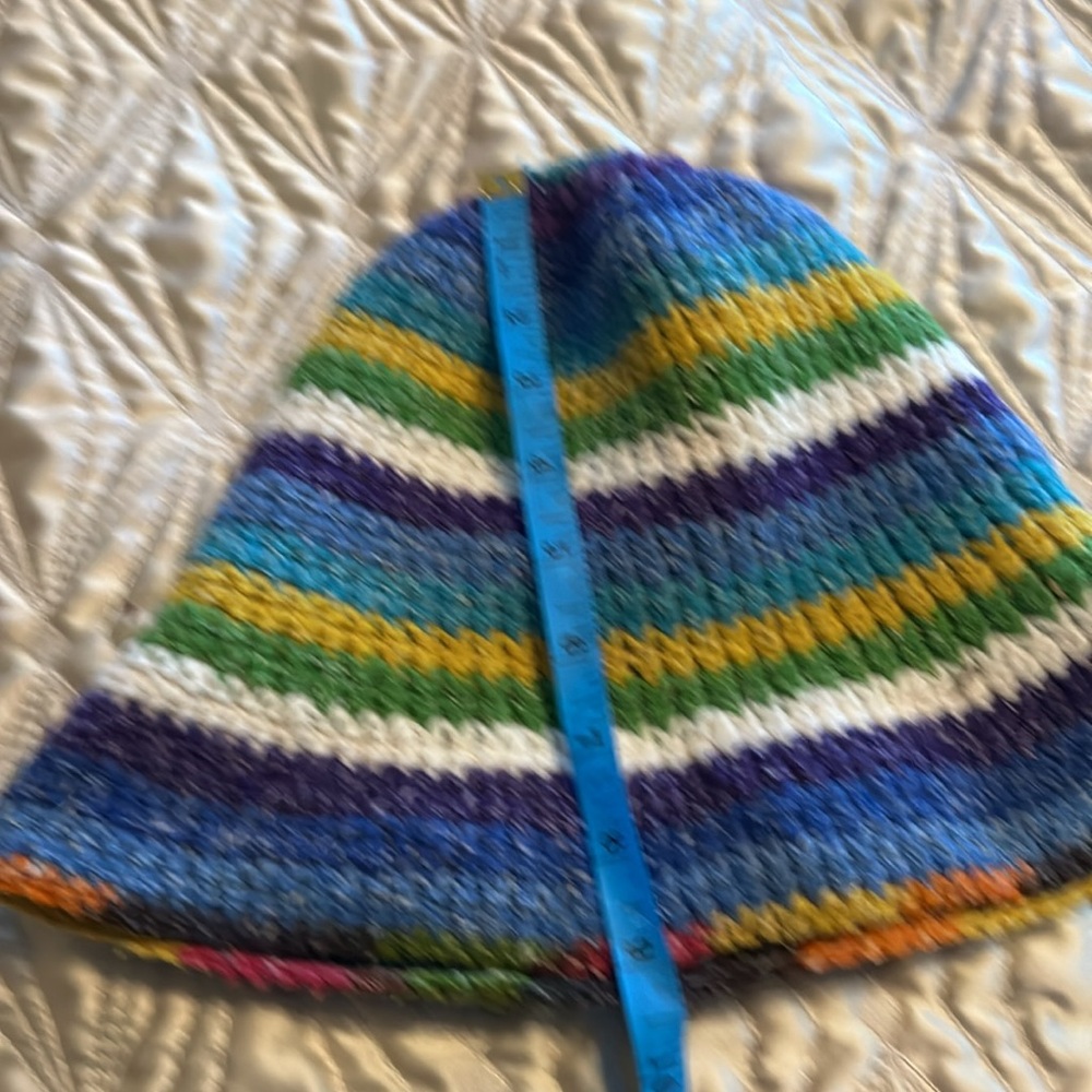 Handmade cap. Colorful. - Picture 4 of 4